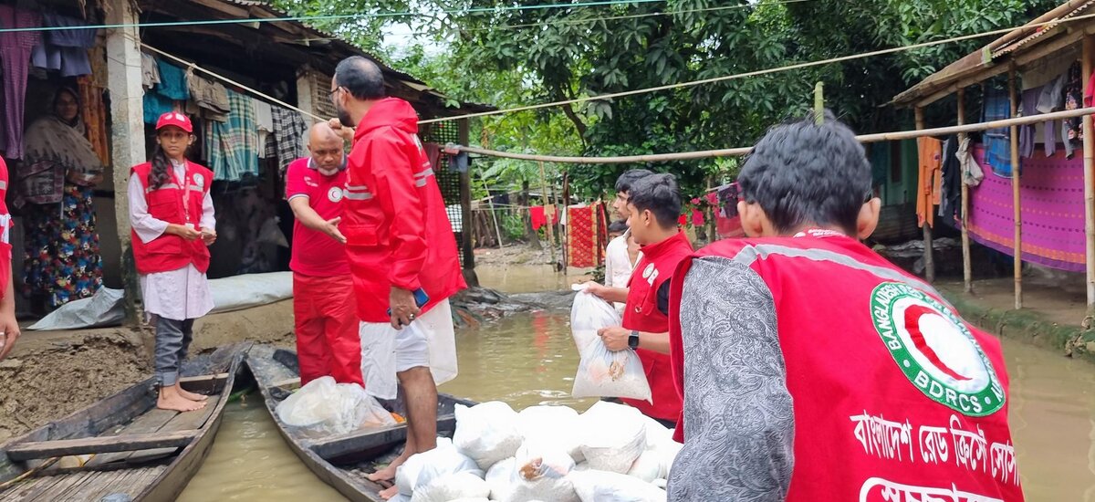 Une mousson historique ravage le Bangladesh