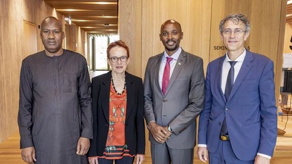Ministers of Health from Rwanda and Senegal Visit Swiss TPH